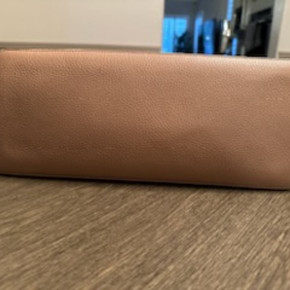 GUCCI Pebbled Calfskin Large Soho Hobo Beige - Picture 3 of 9